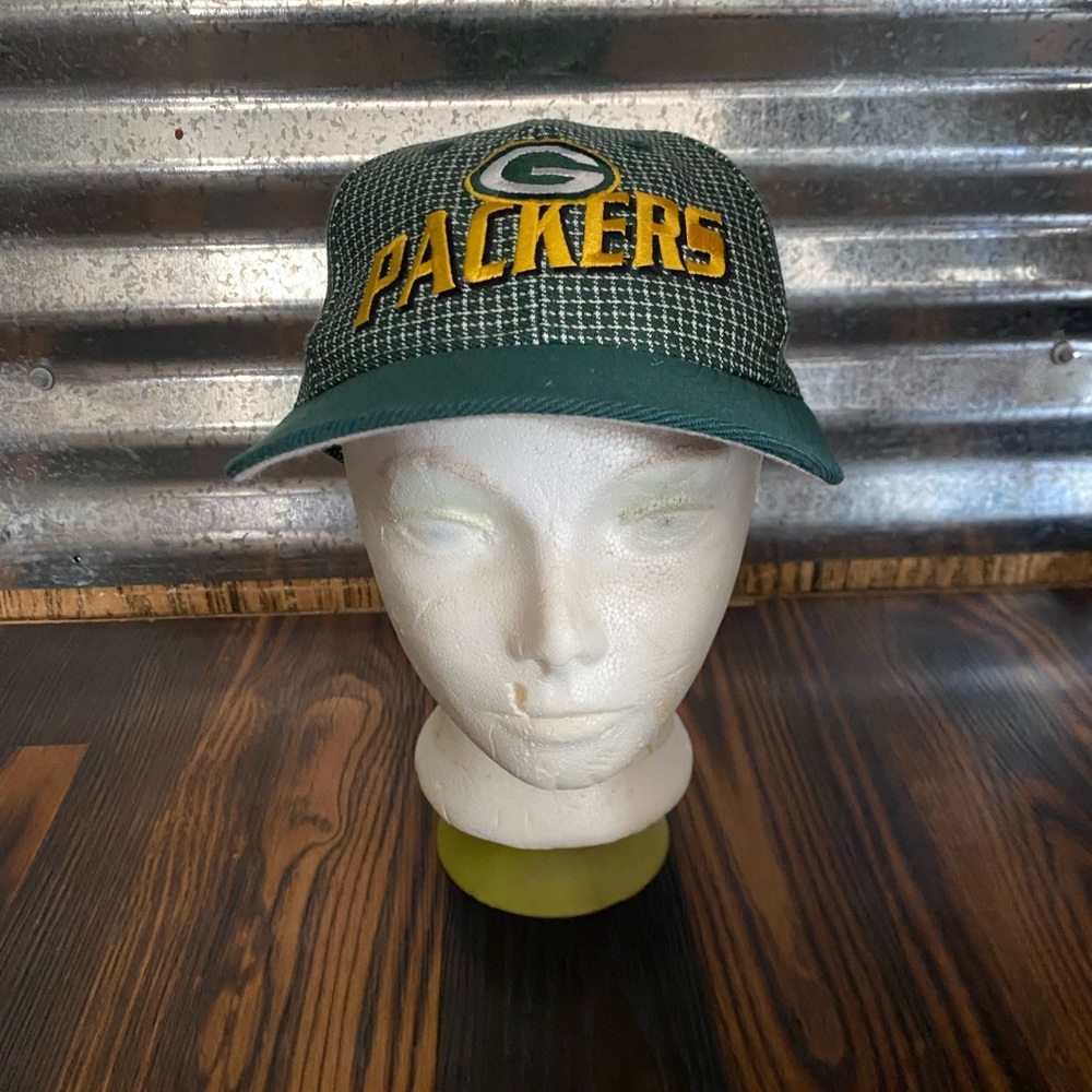 Vintage Pro Line Green Bay Packers Snap Back